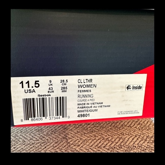 REEBOK WOMENS CLASSIC LEATHER WHITE
COURSE A PIED SNEAKER SIZE 11.5 - Picture 7 of 7